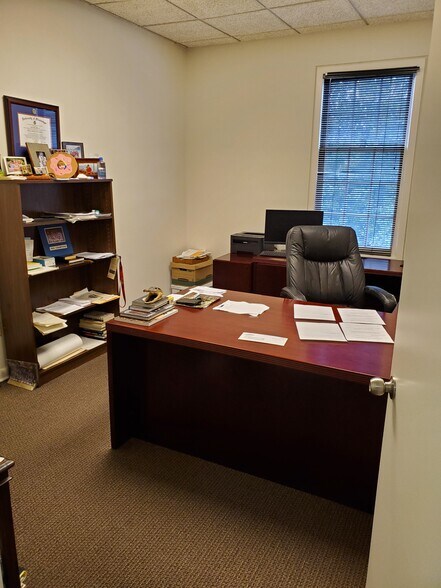 More Photos Of 4200 Northside Pky NW, Atlanta Office For Lease