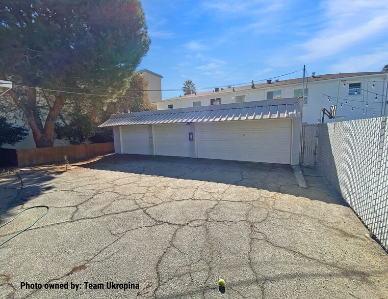 More Photos Of 750 E Walnut St, Pasadena Office Residential For Lease