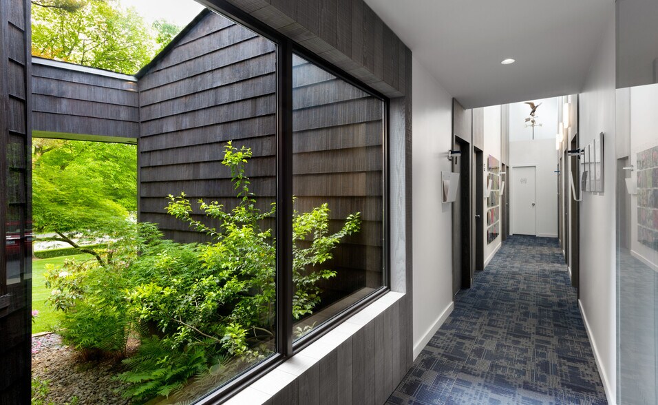 More Photos Of 57 N Middletown Rd, Nanuet Medical For Sale