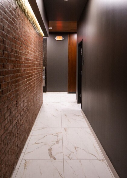 More Photos Of 320 Texas Ave, El Paso Office For Lease