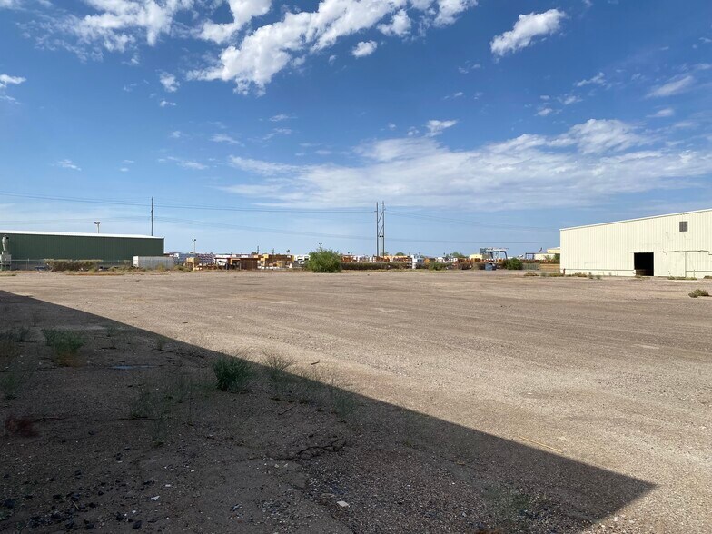 More Photos Of 1474 N VIP Blvd, Casa Grande Manufacturing For Sale