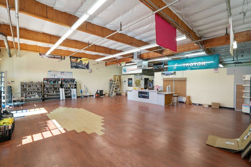 More Photos Of 7145 Watt Ave, North Highlands Freestanding For Sale