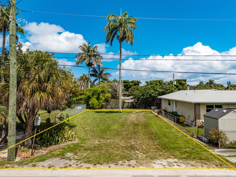 More Photos Of NE 1ST Ave, Dania Beach Land For Sale