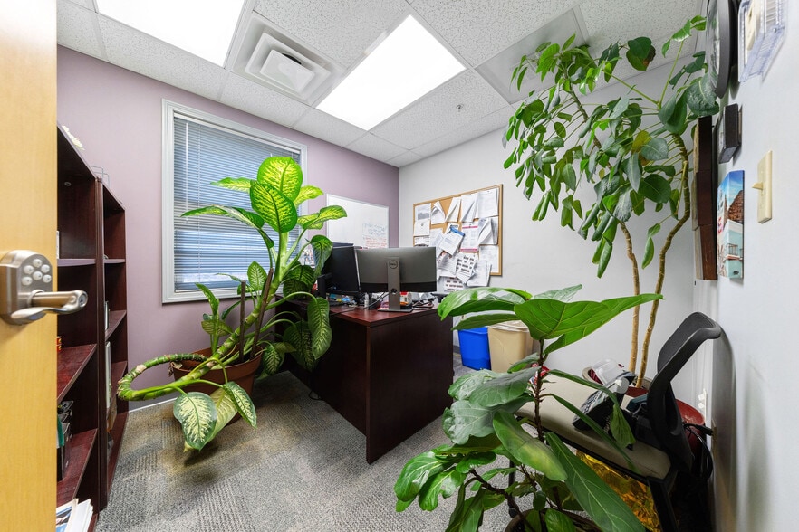 More Photos Of 11 Kimball Dr, Hooksett Storefront Retail Office For Sale