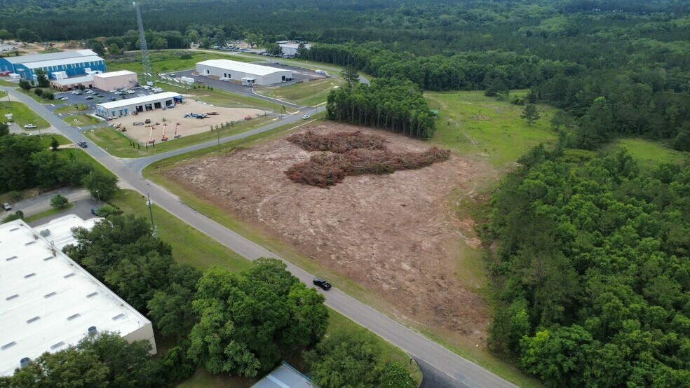 More Photos Of Commerce Blvd, Midway Industrial For Lease