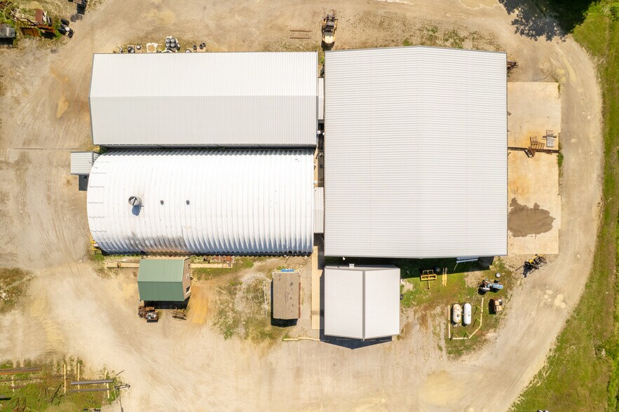 More Photos Of 2946 State Highway V, Matthews Warehouse For Sale