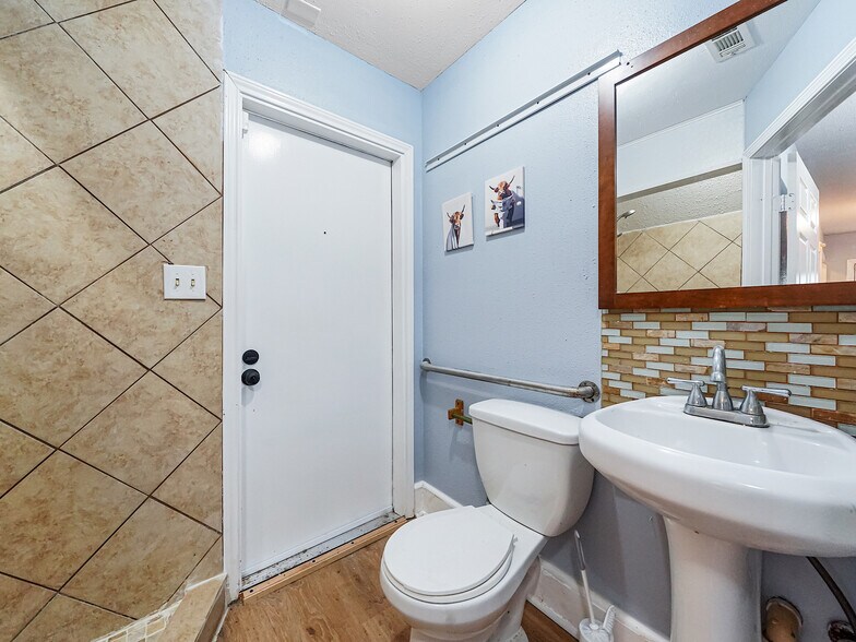 More Photos Of 510 Enchanted Hollow Dr, Spring Assisted Living For Sale