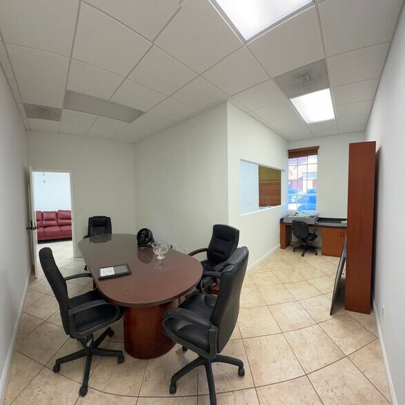 More Photos Of 5791A NW 151st St, Miami Lakes Office For Sale