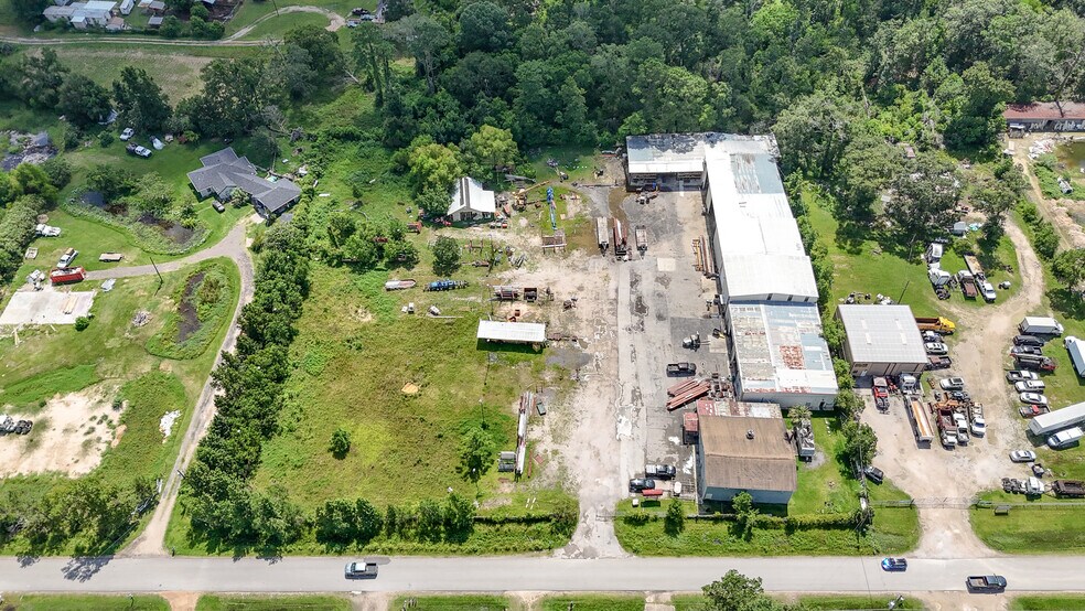 More Photos Of 16911 Pickering Rd, Conroe Warehouse For Sale