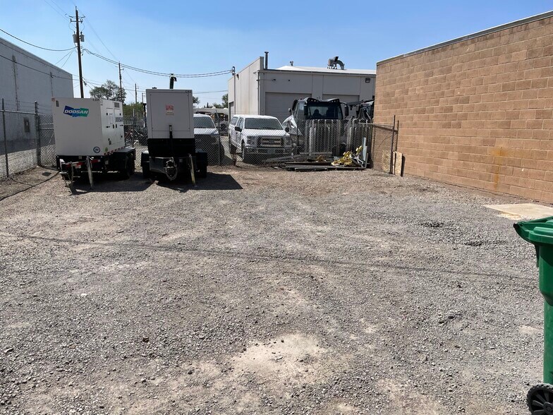 More Photos Of 455-465 Tacchino St, Reno Warehouse For Lease