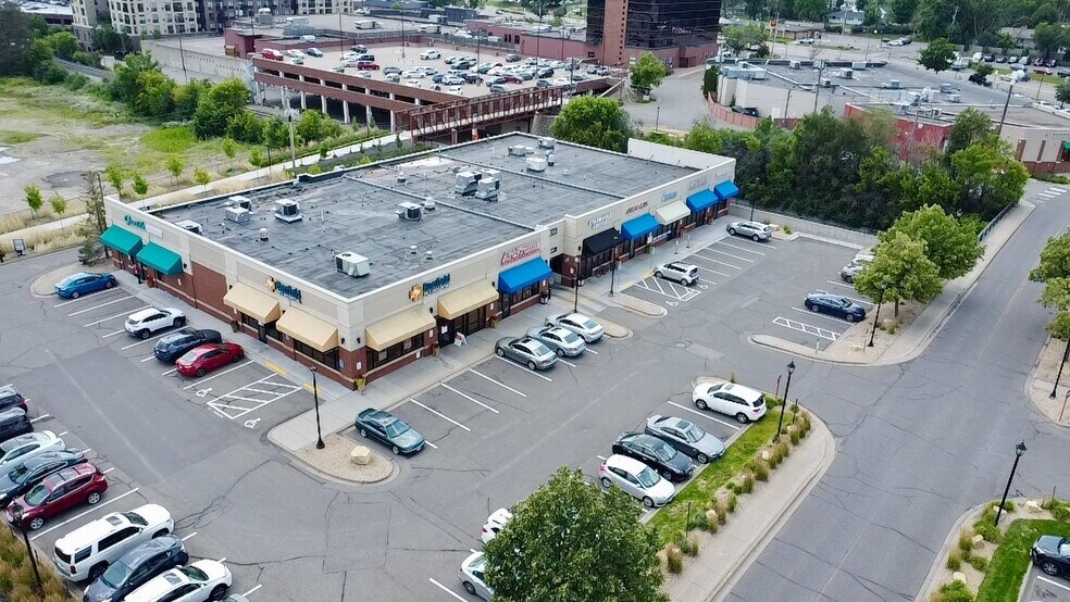 More Photos Of 5101 Vernon Ave, Edina Unknown For Lease