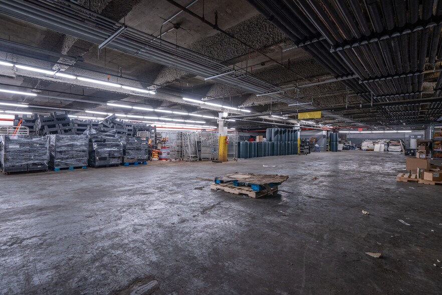 More Photos Of 1851 Bruckner Blvd, Bronx Storefront For Lease