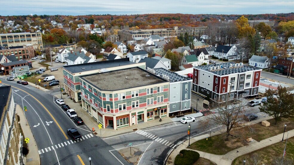 More Photos Of 13-17 Washington St, Sanford Apartments For Lease