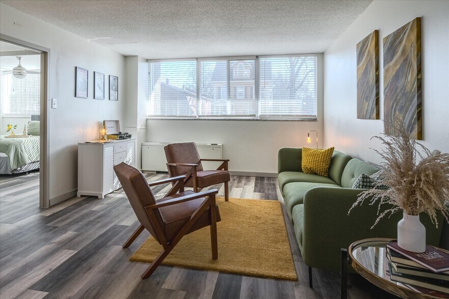 More Photos Of 45 S Idlewild, Memphis Apartments For Sale