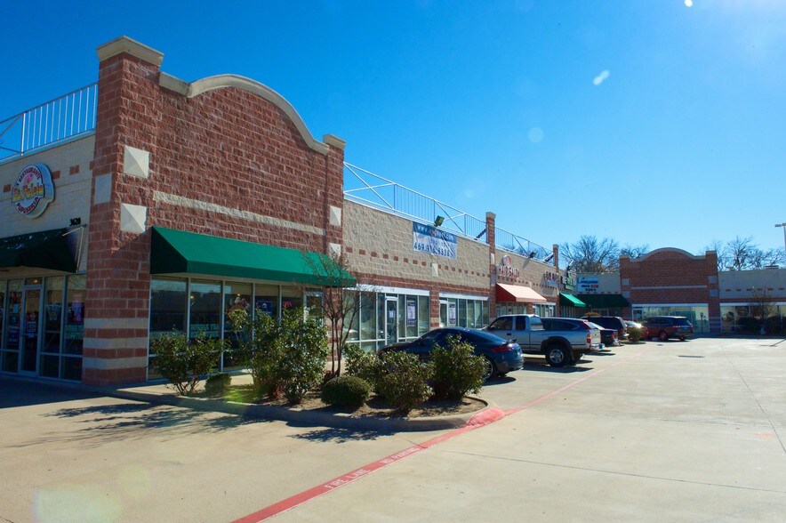 More Photos Of 3620 W Pioneer Dr, Irving Unknown For Lease