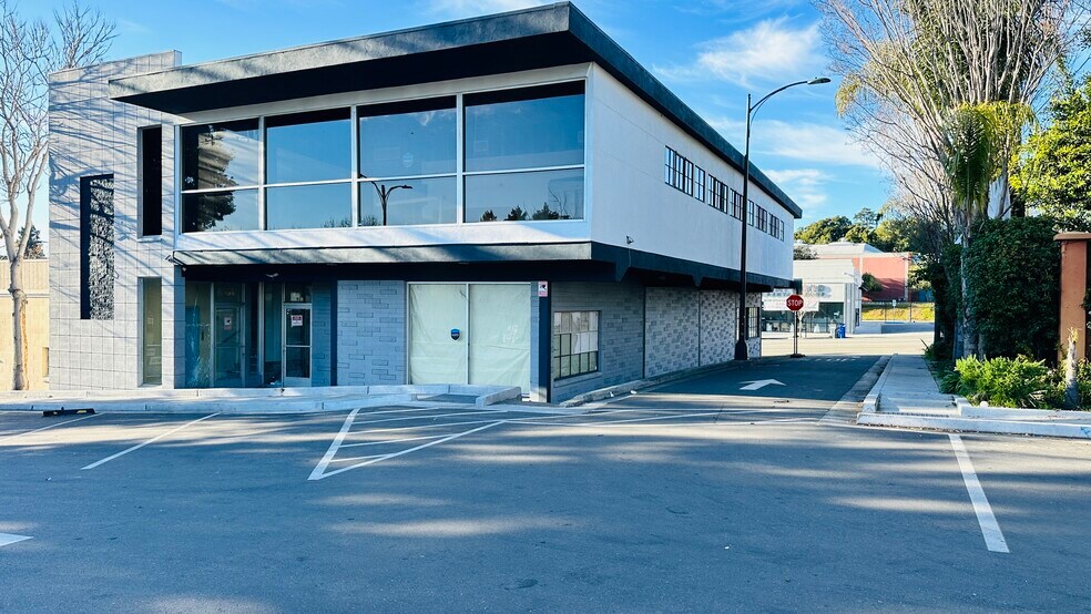 More Photos Of 937 A St, Hayward Storefront Retail Office For Lease