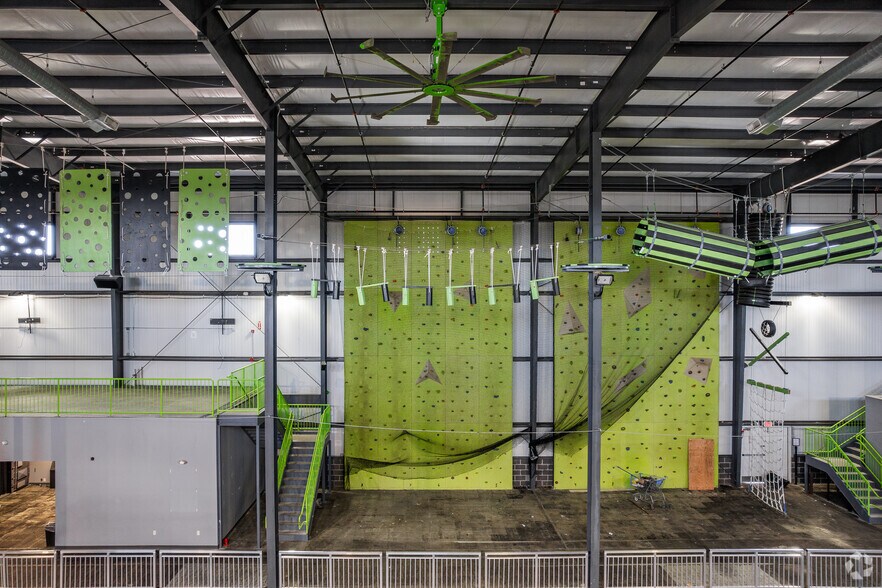 More Photos Of 9960 St Rt 43, Streetsboro Amusement Park For Sale