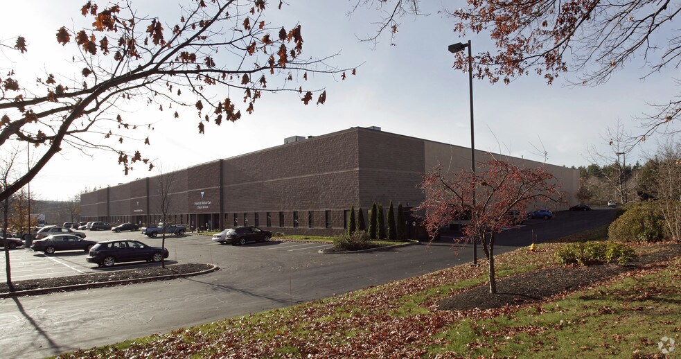 More Photos Of 360 Cedar Hill St, Marlborough Warehouse For Lease