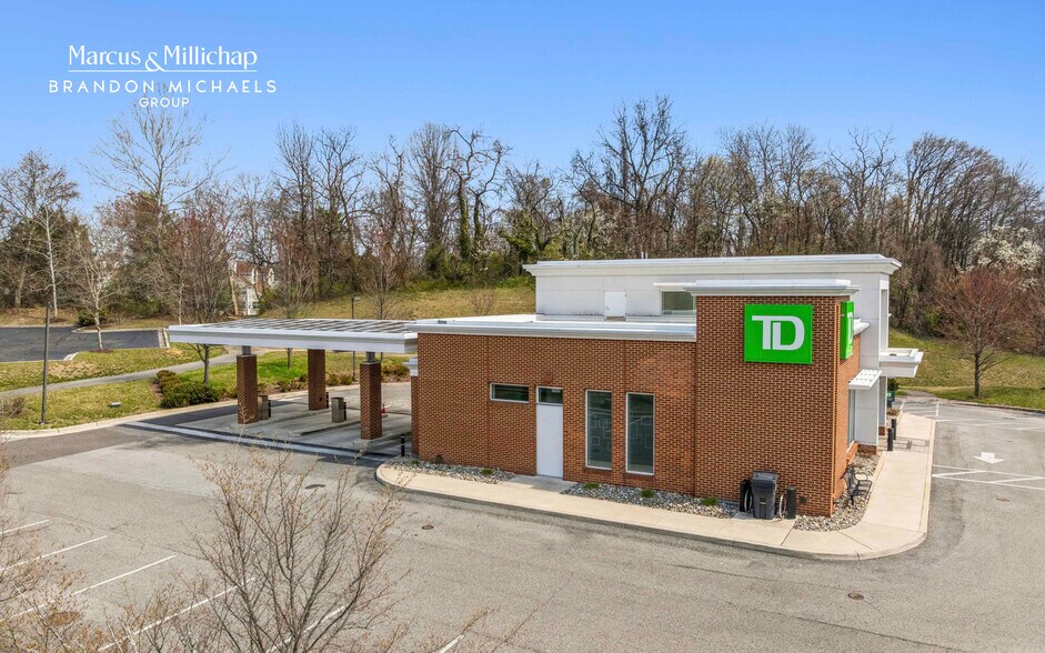 More Photos Of 4319 Collington Rd, Bowie Bank For Sale