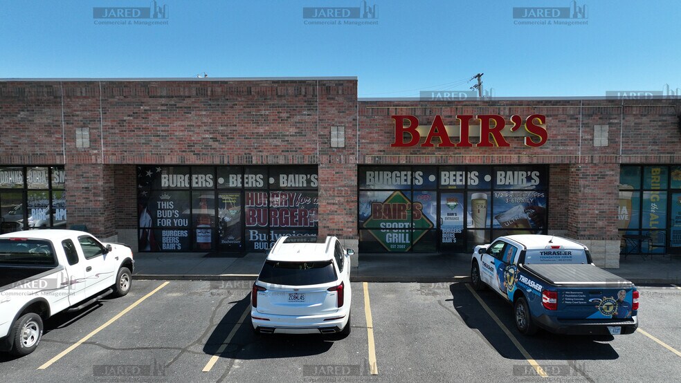 More Photos Of 1600-1694 US Highway 60 E, Republic Storefront Retail Office For Lease