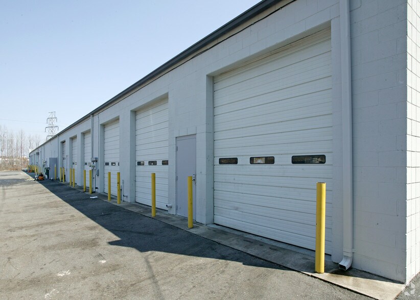 More Photos Of 5350 University Pky, Winston-Salem Unknown For Lease