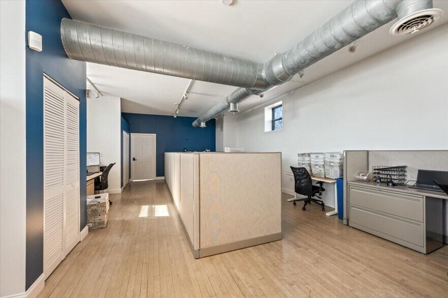 More Photos Of 7321 Madison St, Forest Park Restaurant For Sale