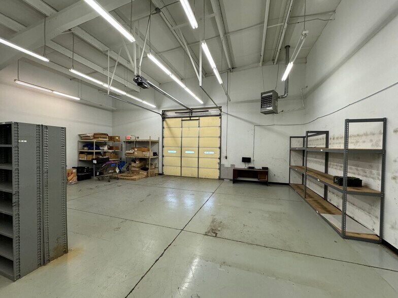 More Photos Of 613 W I 240 Service Rd, Oklahoma City Auto Dealership For Lease