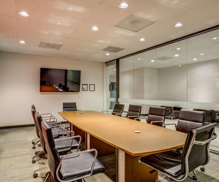 More Photos Of 1322 Space Park Dr, Houston Office For Lease