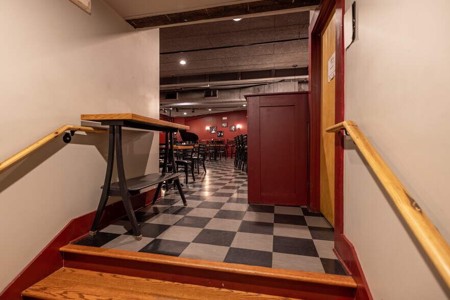 More Photos Of 743 Haywood Rd, Asheville Restaurant For Sale