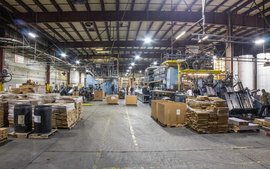 More Photos Of 50 Rock St, Hughestown Warehouse For Sale