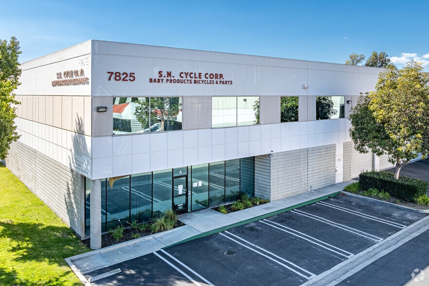 Primary Photo Of 7825 Somerset Blvd, Paramount Unknown For Lease