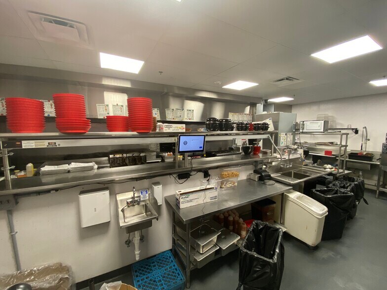 More Photos Of 120 E 8th St, Cincinnati Office For Lease