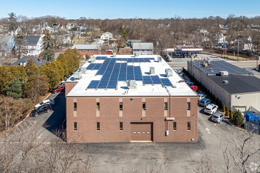 More Photos Of 110 Winn St, Woburn Office For Lease