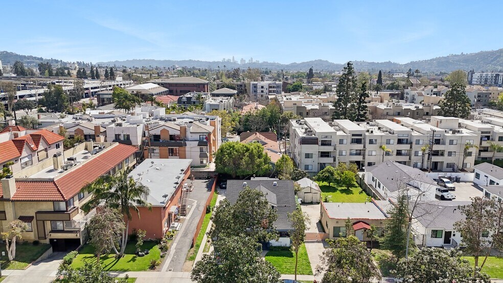 More Photos Of 426 Ivy St, Glendale Apartments For Sale