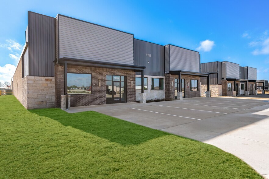 More Photos Of 6723 W Interstate 30, Royse City Unknown For Lease