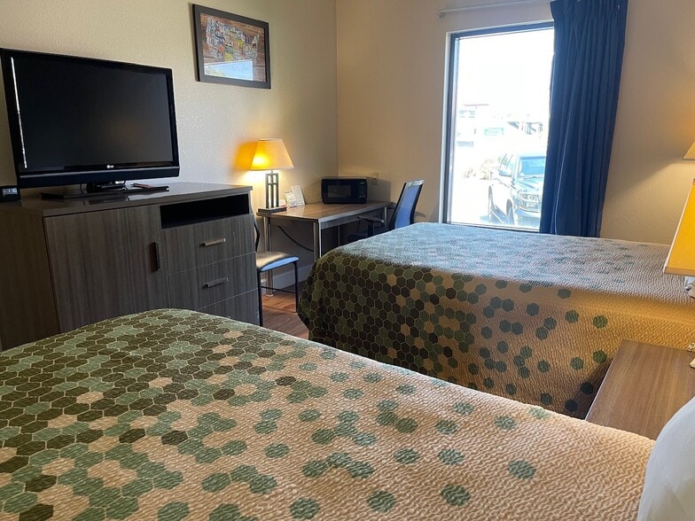 More Photos Of 150 Browns Ferry Rd, Chattanooga Hotel For Sale