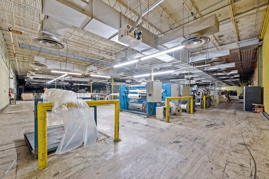 More Photos Of 1000 E Butler Ave, Liberty Manufacturing For Sale