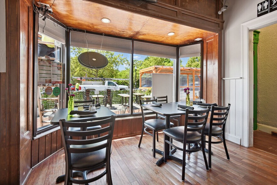 More Photos Of 3209 Mt Pleasant St NW, Washington Restaurant For Sale