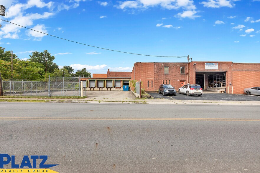 More Photos Of 1120 Oak Hill Ave, Youngstown Warehouse For Lease