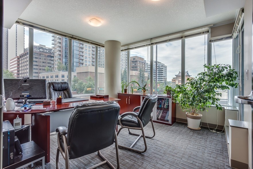 More Photos Of 888 4th Ave SW, Calgary Office For Sale