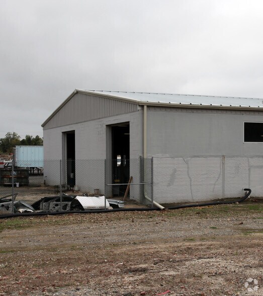 More Photos Of 1300 E 8th St, Wilmington Manufacturing For Sale