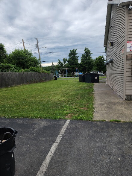 More Photos Of 719 Second Ave, Troy General Retail For Sale