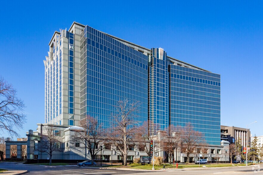 More Photos Of 6250 N River Rd, Rosemont Office For Lease