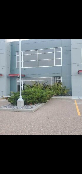 Primary Photo Of 3601 82nd Ave, Leduc Flex For Lease