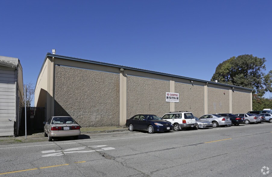 More Photos Of 620 Hearst Ave, Berkeley Manufacturing For Lease
