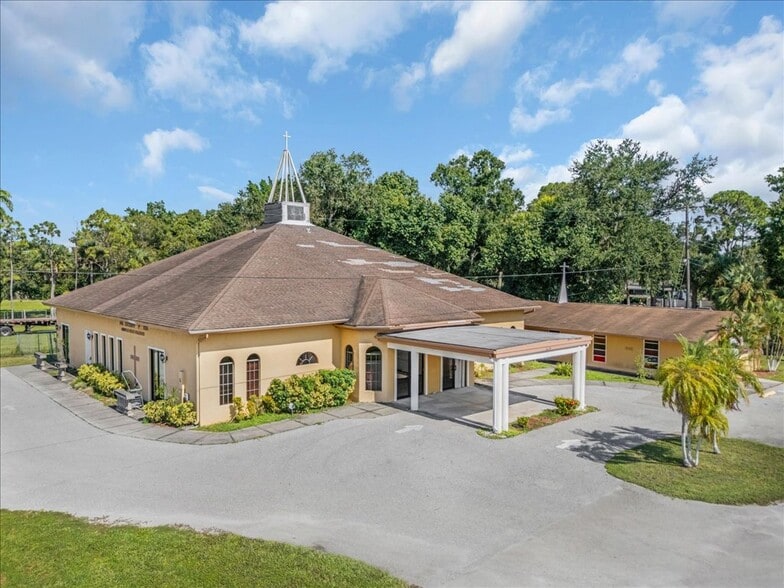 Primary Photo Of 4630 Palm Beach Blvd, Fort Myers Religious Facility For Sale