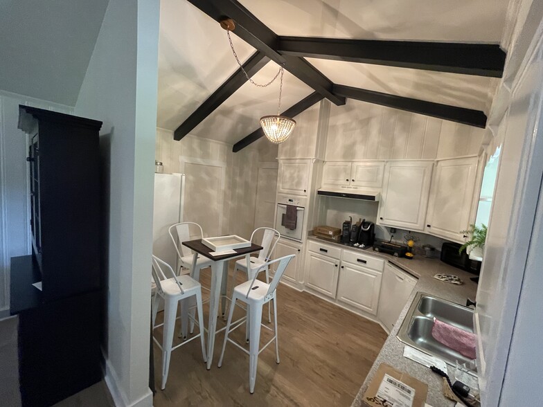 More Photos Of , Lebanon Flex For Sale