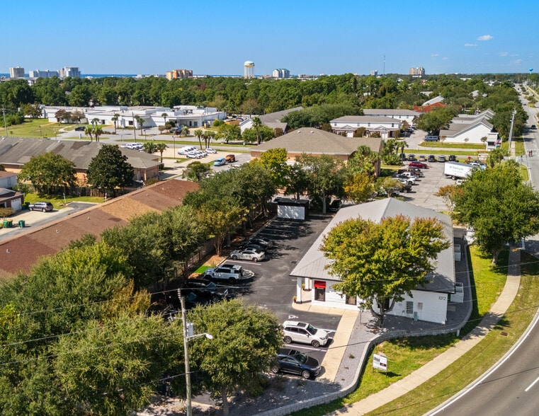 More Photos Of 1012 Airport Rd, Destin Office Residential For Sale