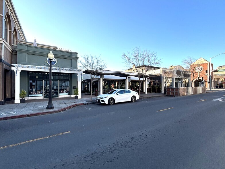 More Photos Of 1315-1319 1st St, Napa Office For Lease