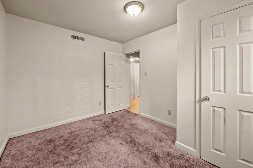 More Photos Of 81 Terry Ct, Collinsville Multifamily For Sale